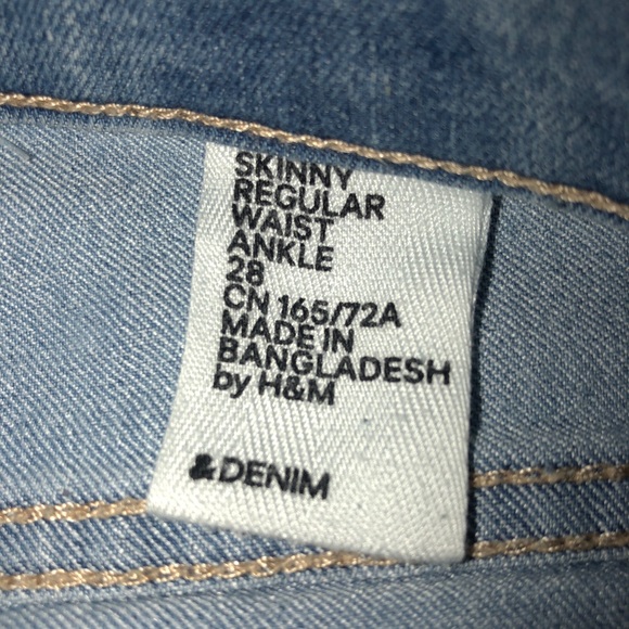 Jeans - Picture 3 of 3